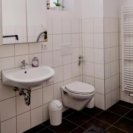 Ruhiges Citynah Mit Dachterasse *